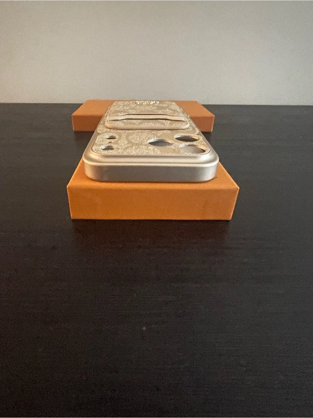 Coach Gold Signature Card Slot Phone Case fit’s iPhone 17 pro max